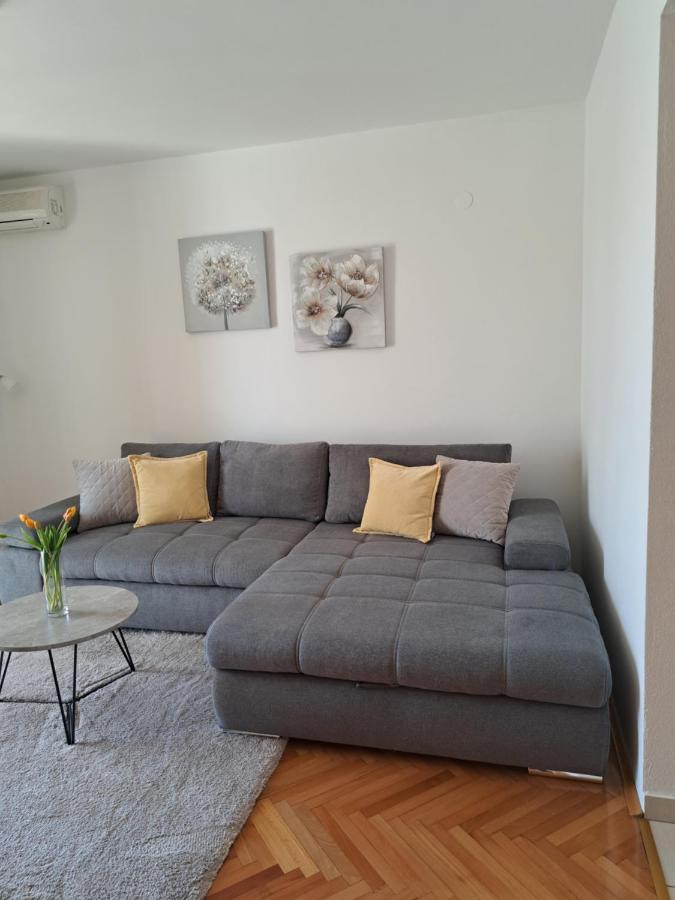 Apartments Marija Brela Extérieur photo