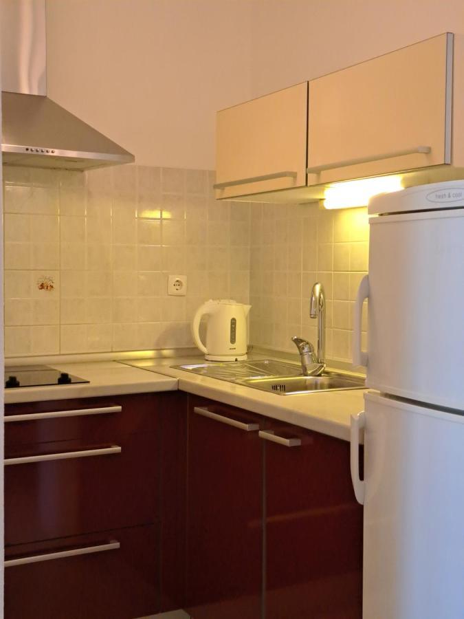 Apartments Marija Brela Extérieur photo