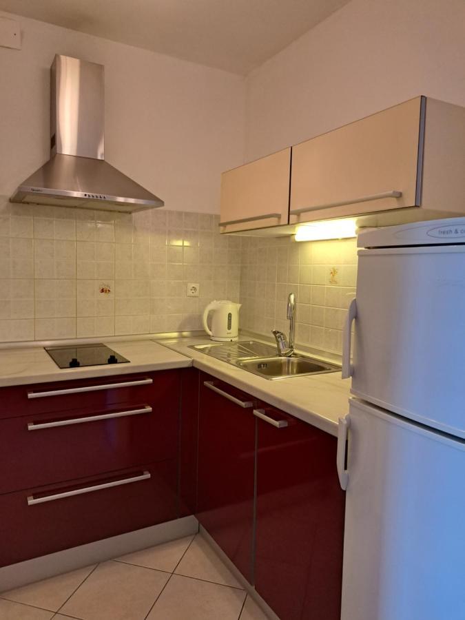 Apartments Marija Brela Extérieur photo