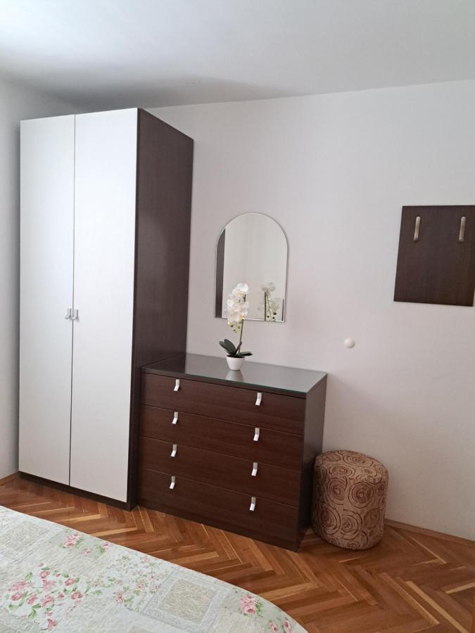 Apartments Marija Brela Extérieur photo