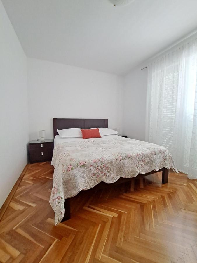 Apartments Marija Brela Extérieur photo