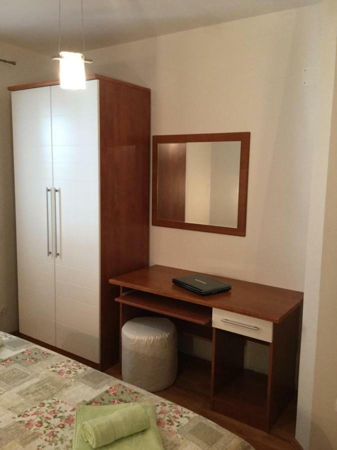 Apartments Marija Brela Extérieur photo