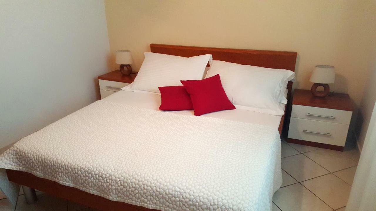 Apartments Marija Brela Extérieur photo