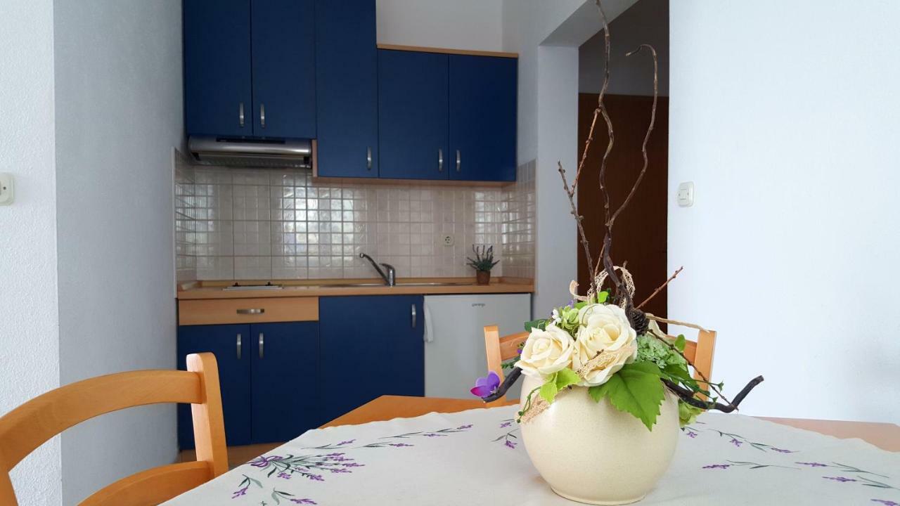 Apartments Marija Brela Extérieur photo